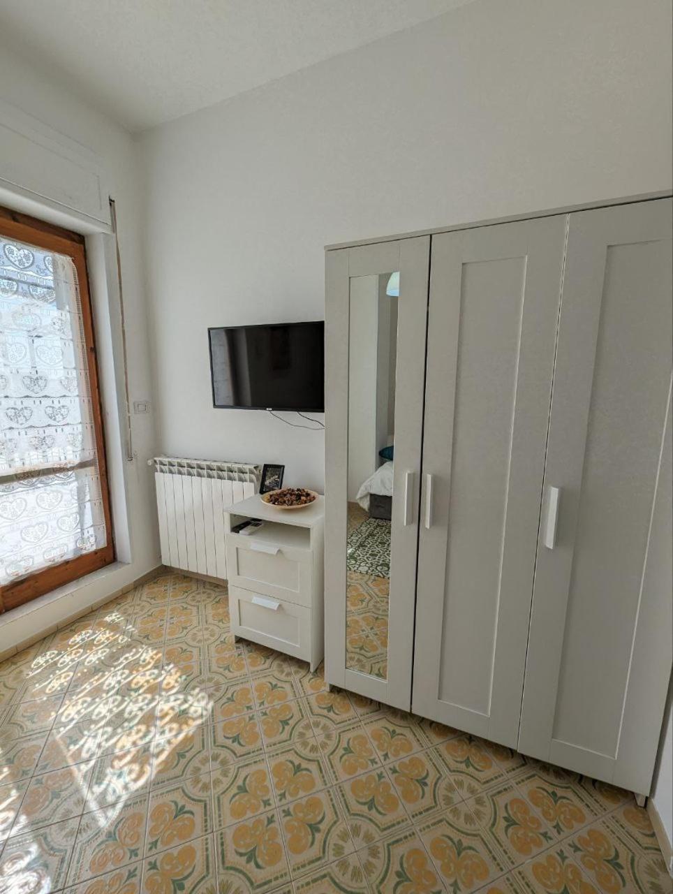 Piccolo Appartamento Con Grande Terrazzo Panoramico Maiori Esterno foto